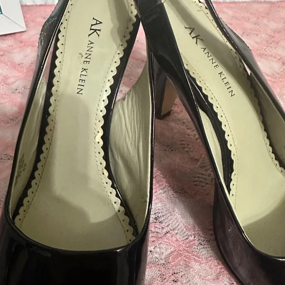 Anne Klein AK Portia Slingback Peep Toe - Picture 5 of 6